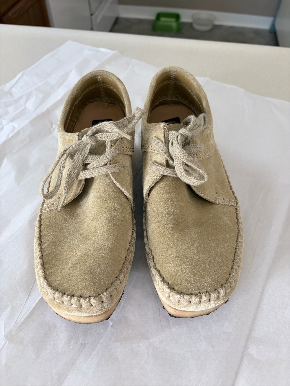 Clarks Originals Wallabee Suede Lace-Up Casual Shoes in Beige